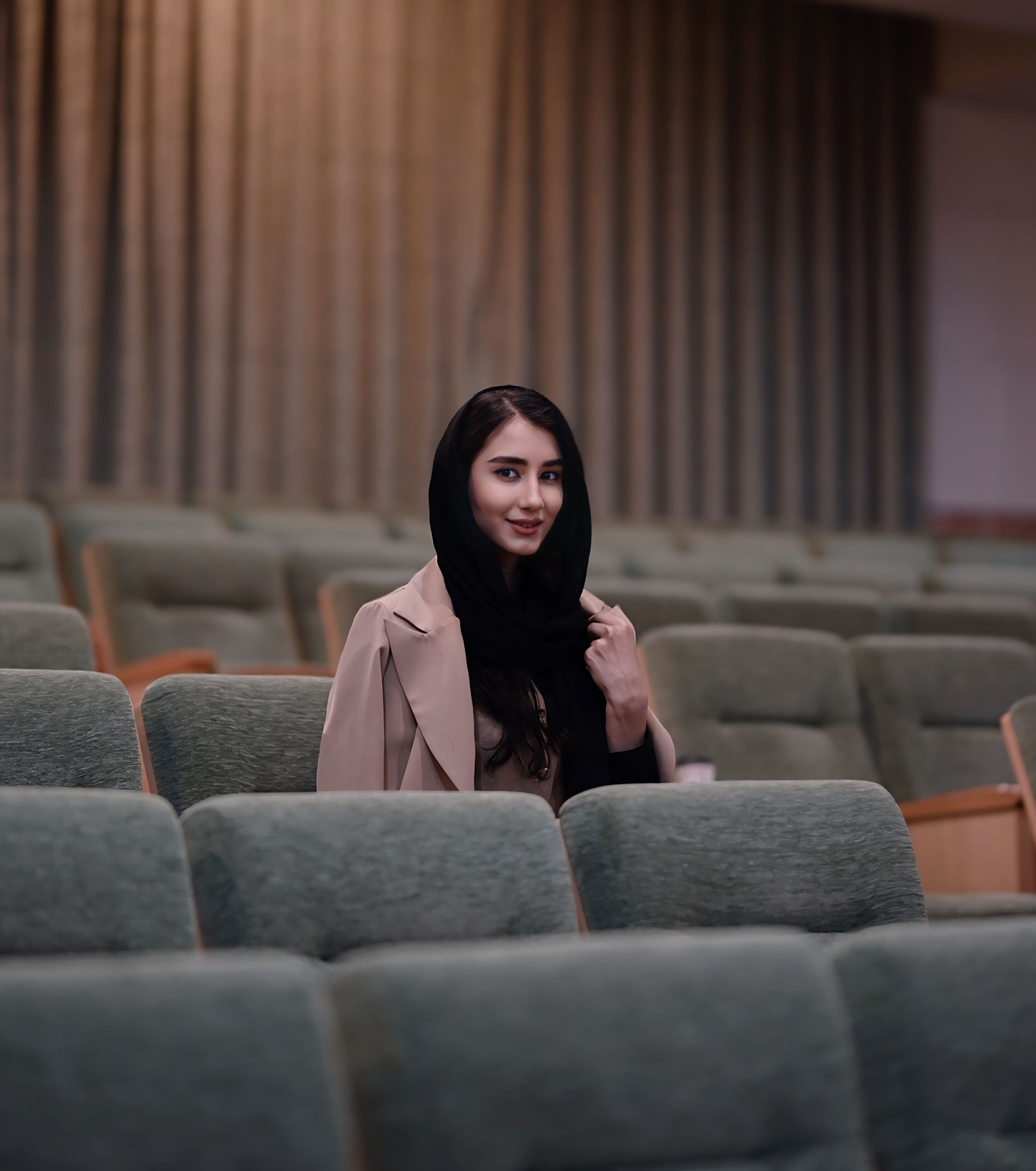 پریسا  فرج زاده -برنامه نویس و طراح سایت